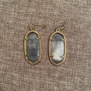 Kendra Scott Elle Grey earrings